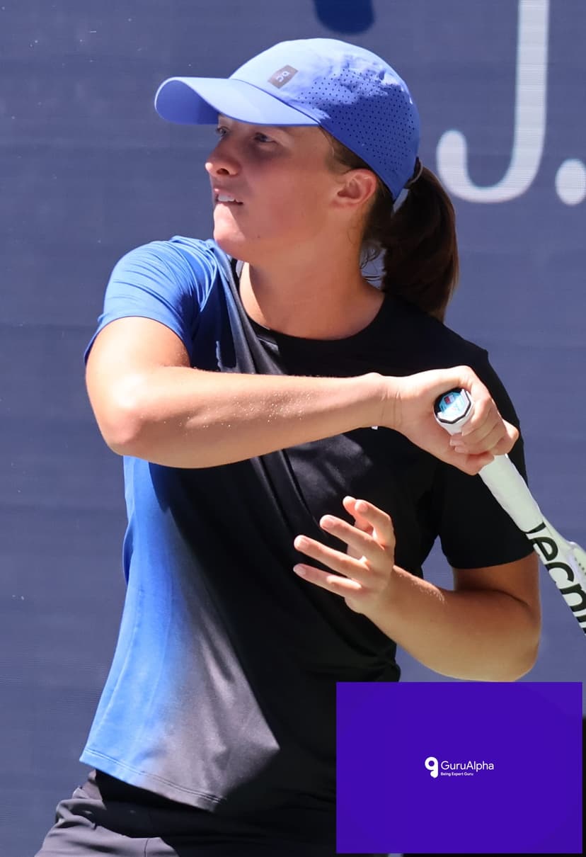 Iga Swiatek Advances as Elena Rybakina Injury Raises US Open Doubts