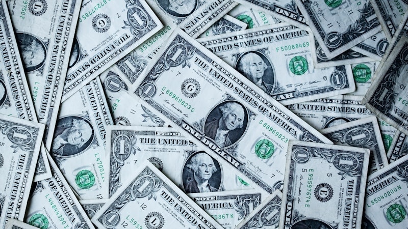 Pakistan Rupee vs Dollar in 2026: Expert Analysis and Forecast