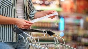 10 Expert Tips for Saving Money on Groceries if You’re Trying to Eat Healthy